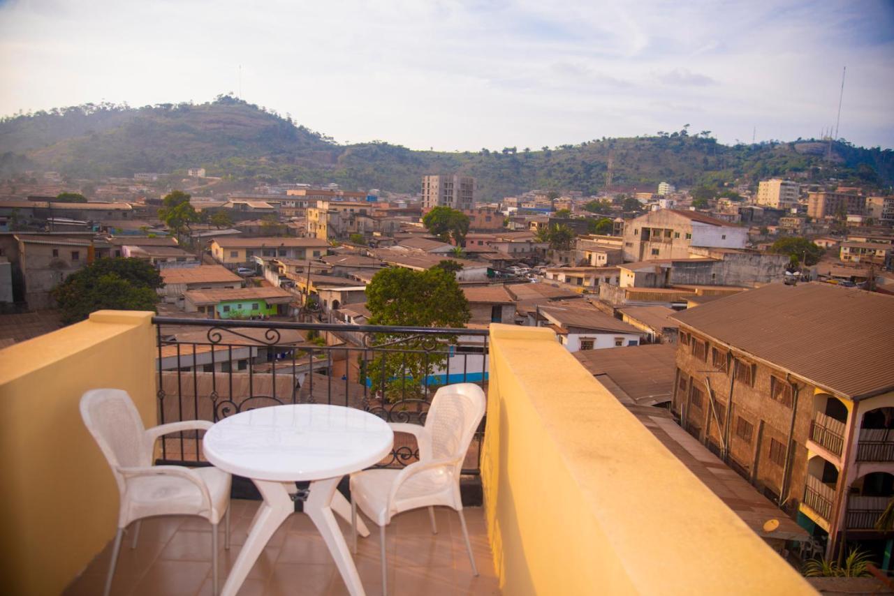 Appartement Meuble 2 Chambres Avec Salle De Bain - 1 Salon - 1E Cuisine - La Concorde - Quartier Nkomkana Yaoundé Eksteriør bilde