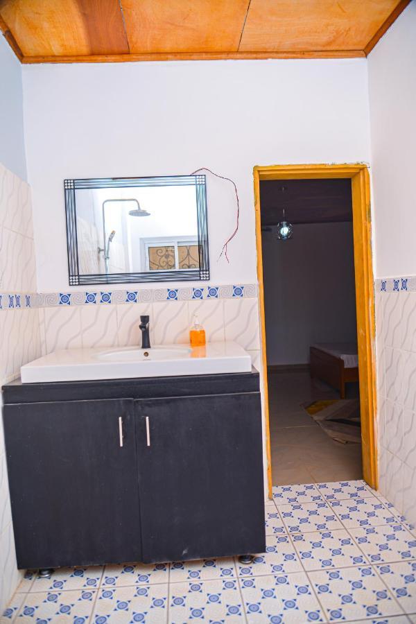 Appartement Meuble 2 Chambres Avec Salle De Bain - 1 Salon - 1E Cuisine - La Concorde - Quartier Nkomkana Yaoundé Eksteriør bilde
