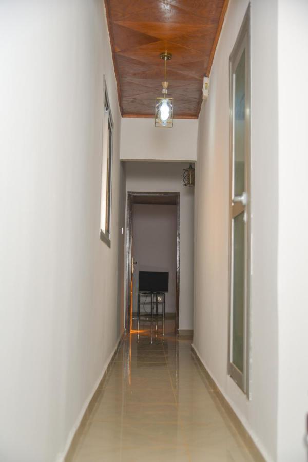 Appartement Meuble 2 Chambres Avec Salle De Bain - 1 Salon - 1E Cuisine - La Concorde - Quartier Nkomkana Yaoundé Eksteriør bilde