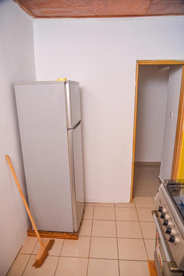 Appartement Meuble 2 Chambres Avec Salle De Bain - 1 Salon - 1E Cuisine - La Concorde - Quartier Nkomkana Yaoundé Eksteriør bilde